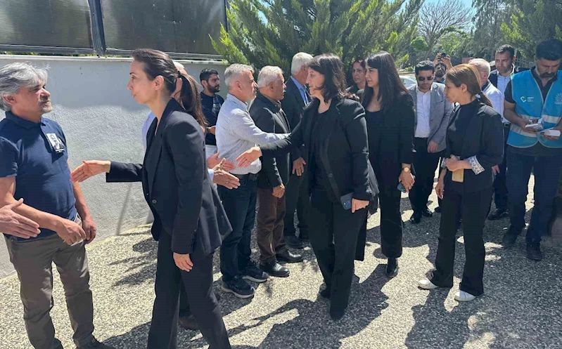 Sırrı Süreyya Önder için Adıyaman’da taziye kabul ediliyor
