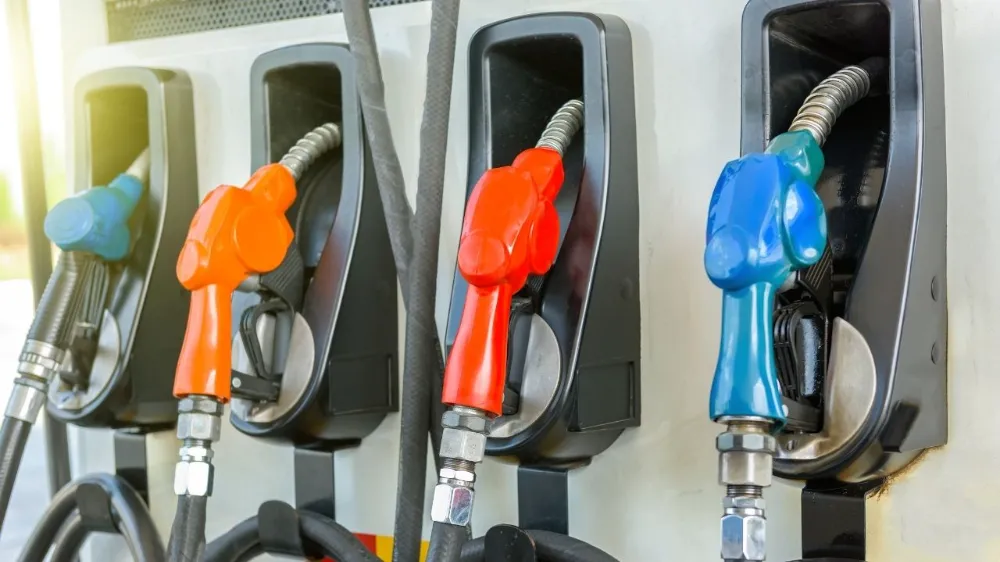 Benzine zam geliyor! Litresi 50 TL