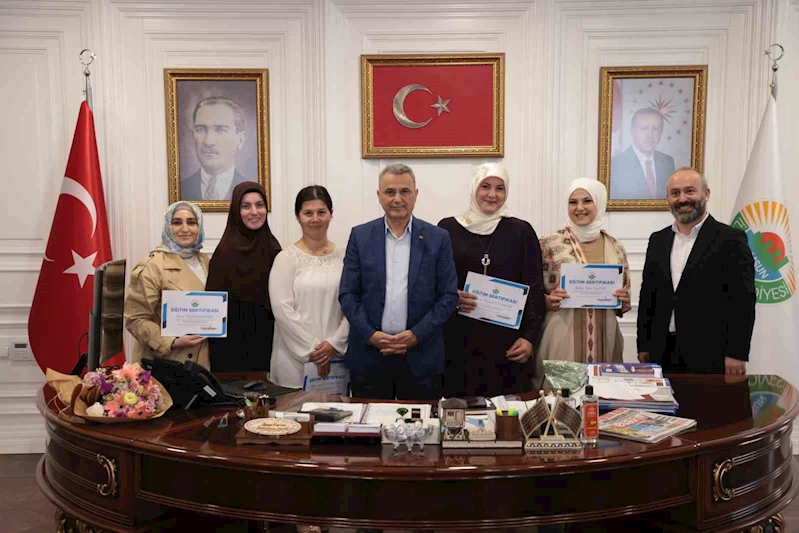 İlkadım’ın kadın girişimcileri belgelerini aldı
