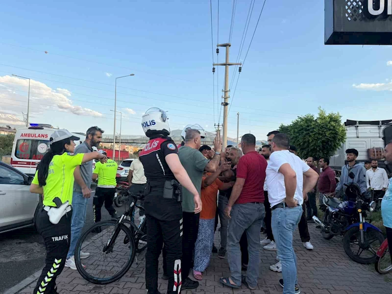 Iğdır’da İran plakalı araç küçük çocuğa çarptı
