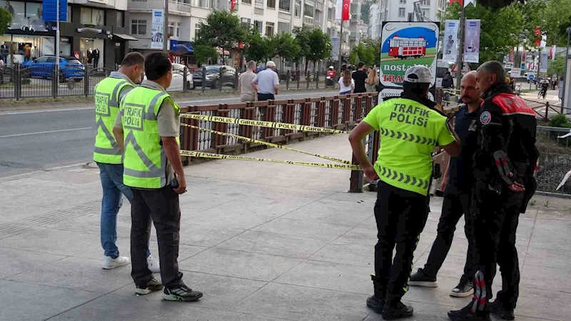 Ordu’da alkollü ve ehliyetsiz motosiklet sürücüsünün çarptığı kadın ağır yaralandı
