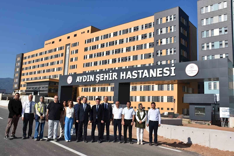 İl Sağlık Müdürü Şenkul, Şehir Hastanesi inşaatında incelemelerde bulundu
