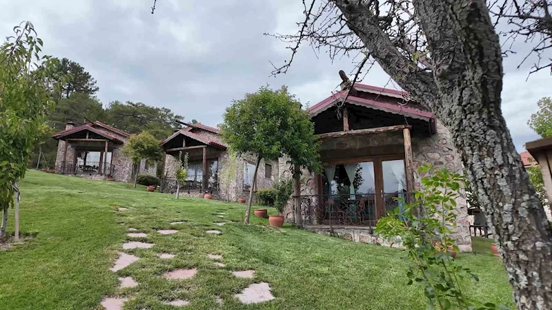 Çameli Taş Konaklar yayla turizminin cazibe merkezi olmaya devam ediyor
