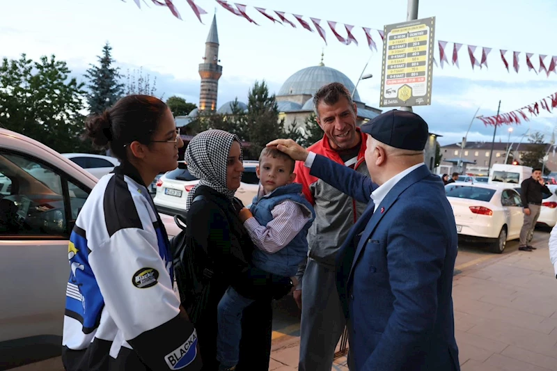 Başkan Sekmen; 