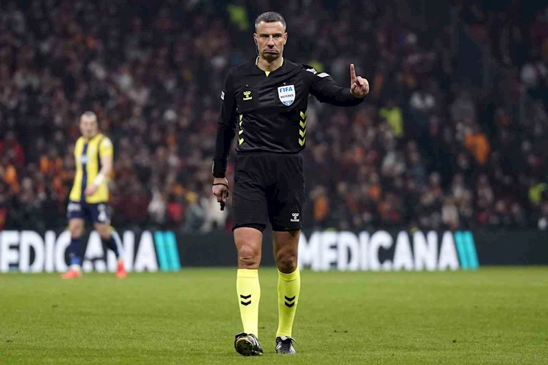 Süper Lig’de en çok düdük çalan hakem Cihan Aydın
