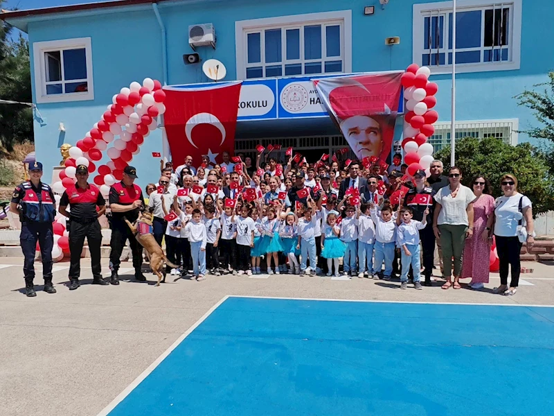 Nazilli’de karne sevinci
