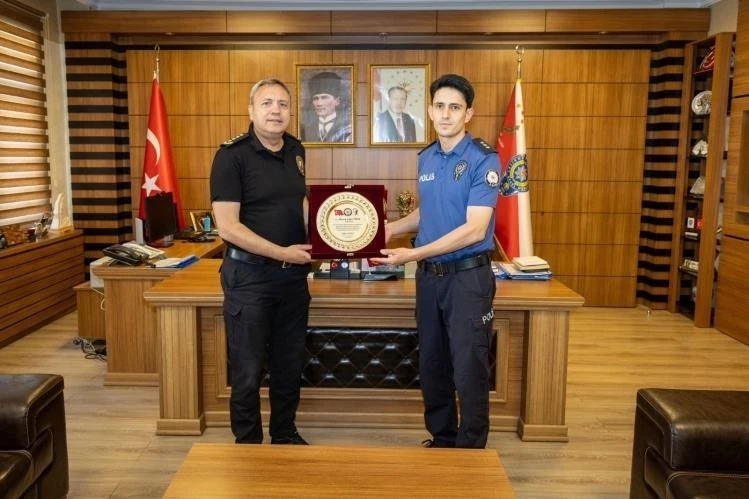Başkomiser Özen’e veda töreni
