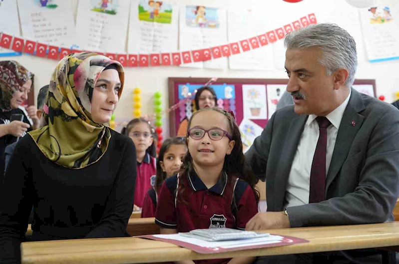 Karneler alındı, yaz tatili başladı: Öğrencilere 