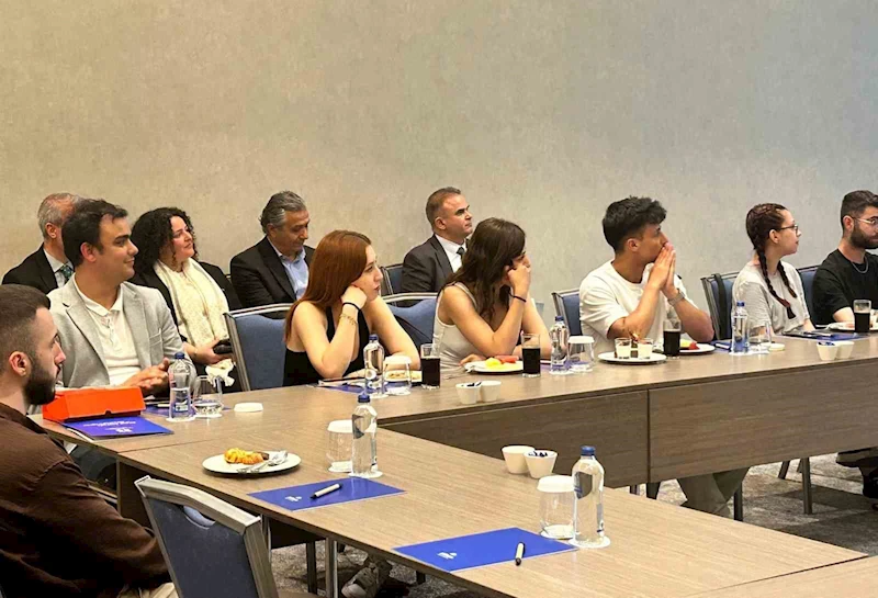 Proje ile kalite süreçlerini yerinde incelediler
