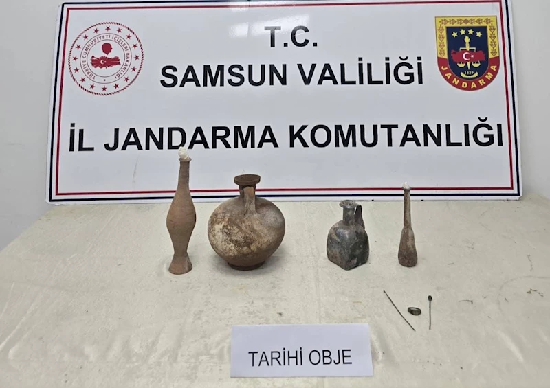 Jandarma tarihi eser ele geçirdi: 2 gözaltı
