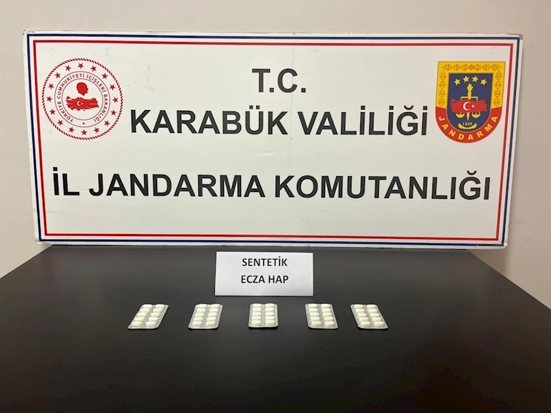 Karabük’te 50 adet sentetik ecza yakalandı
