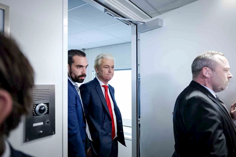Hollanda’da hükümet krizi: Aşırı sağcı lider Wilders koalisyondan çekiliyor
