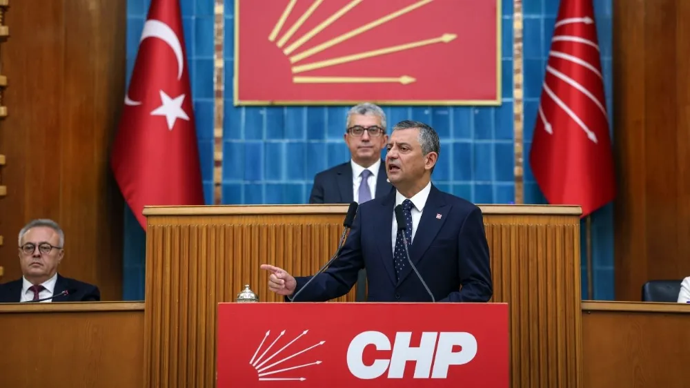 Özel