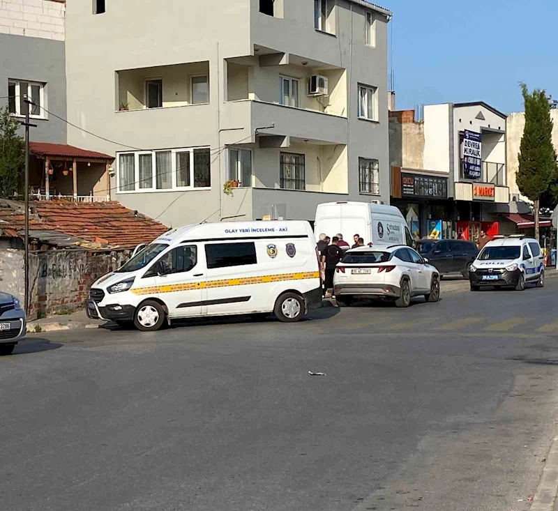 Komşusu olan karı kocayı vurdu kadının durumu ağır
