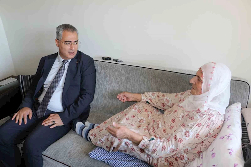 Diyarbakır’da 80 yaş üstü ve yatağa bağımlı hastalar için e-rapor uygulaması başladı
