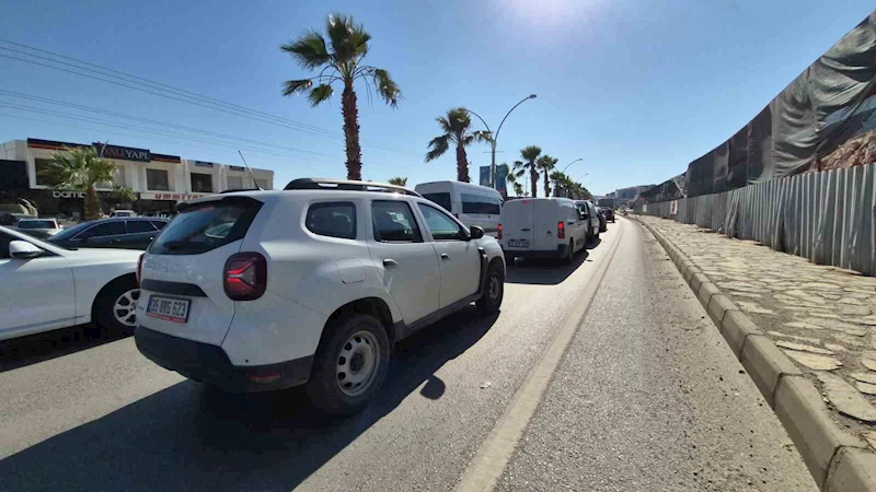 24 saatte 50 bin araç girdi
