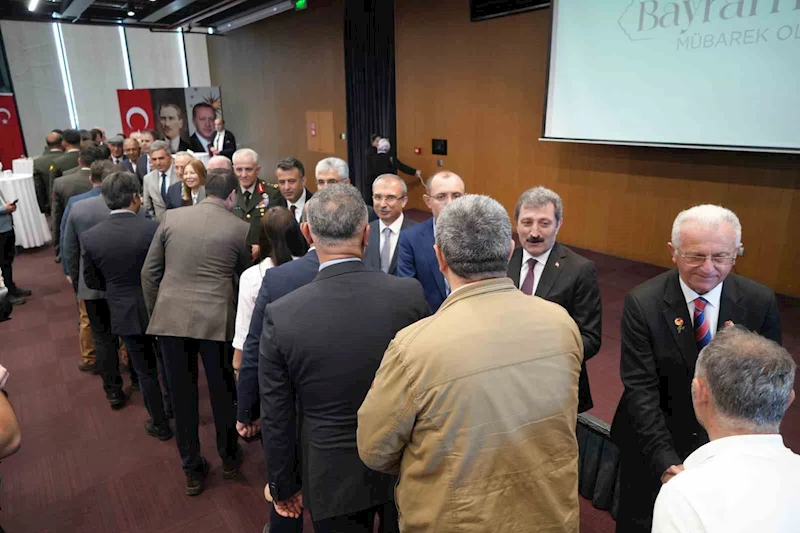 Samsun protokolü bayramlaştı
