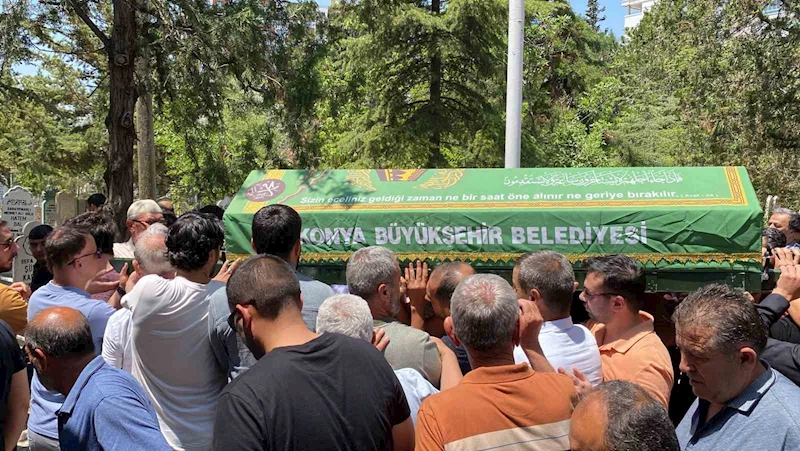 Otomobilin çarptığı motokurye son yolculuğuna uğurlandı
