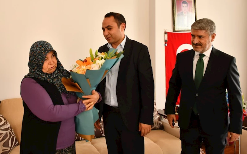 Kaymakam Çağlar Partal’dan şehit ailesine bayram ziyareti
