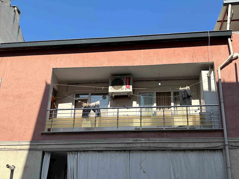 Bağcılar’da şüpheli ölüm: Misafir olarak gittiği evde ölü bulundu
