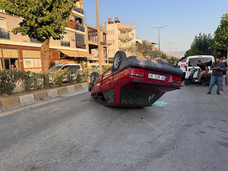 Aydın’da 15 yaşındaki gencin kullandığı otomobil takla attı
