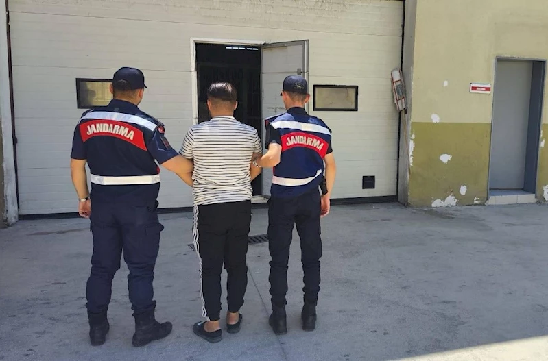 Uyuşturucu suçundan kesinleşmiş cezasıyla aranan şahıs yakalandı
