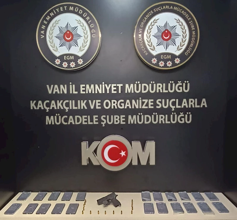 Van’da gümrük kaçakçılığı operasyonu

