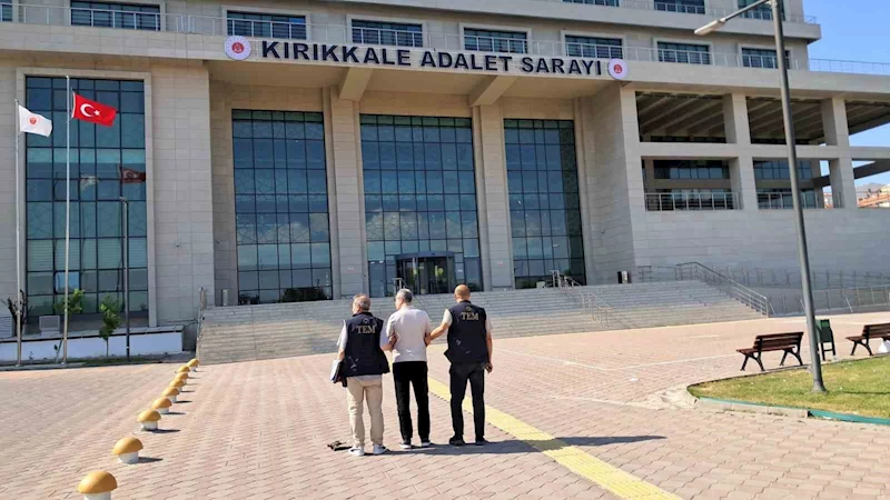 Emniyetten FETÖ operasyonu: Eski komiser yardımcısı yakalandı
