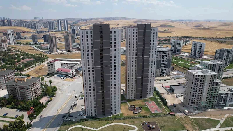 3 kişiye mezar olan bina 