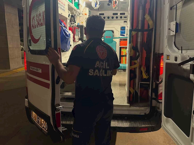 Adıyaman’da çapa motoru devrildi: 4 yaralı
