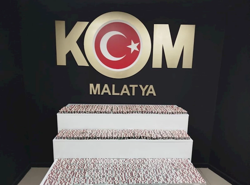 Malatya’da 8 binin üzerinde sentetik hap ele geçirildi
