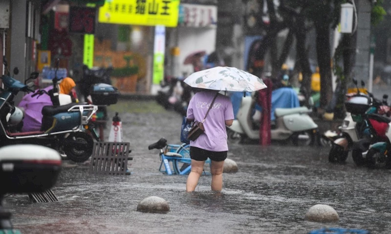 Wipha Tayfunu, Hong Kong’u ve Çin’i vurdu

