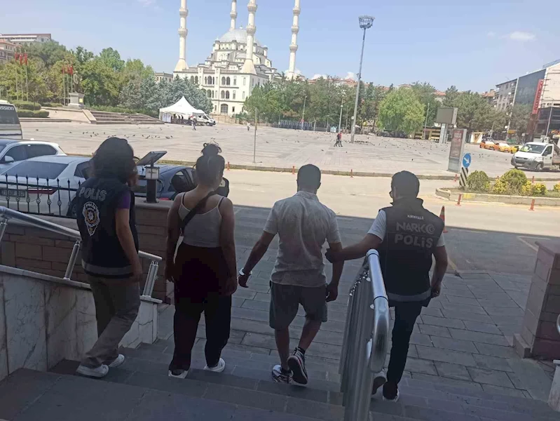 Kırıkkale’de uyuşturucu operasyonunda 2 tutuklama
