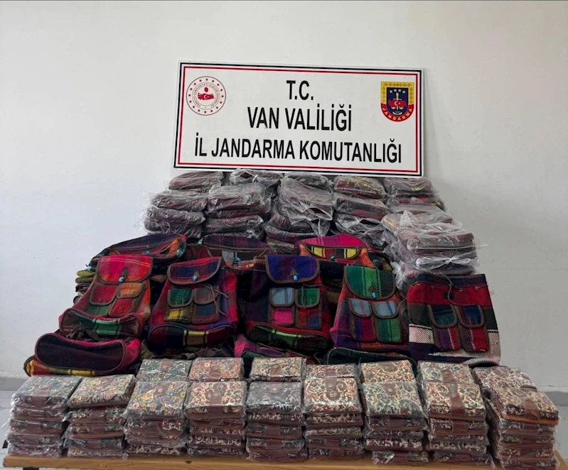 Van’da gümrük kaçakçılığı operasyonu
