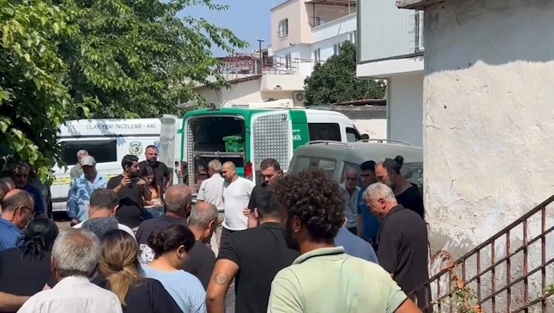 Mersin’de ev yangını: 2 çocuk annesi kadın hayatını kaybetti
