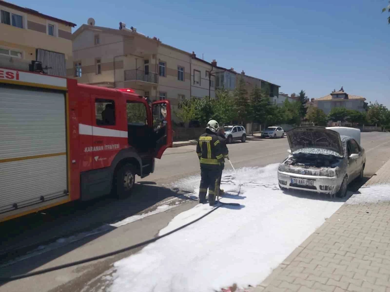 Karaman’da oto yangını
