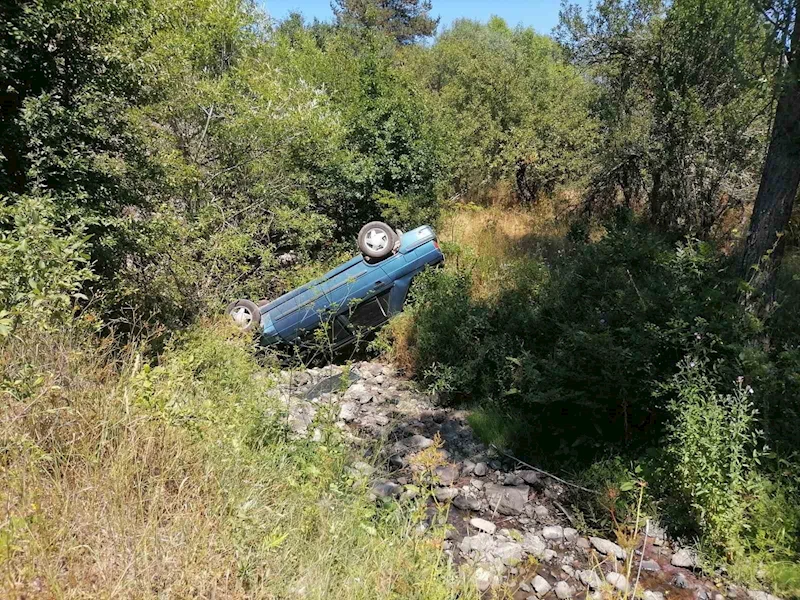Kastamonu’da yeni evli çift, kazada yaralandı
