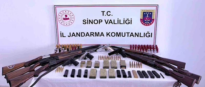 Sinop’ta kaçak silah ve ürün operasyonu: 5 gözaltı
