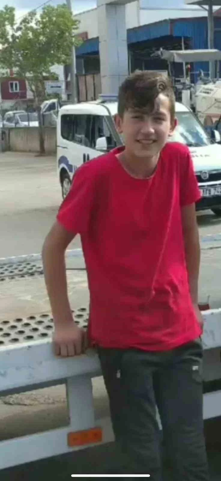 21 yaşındaki genç bıçaklanarak öldürüldü

