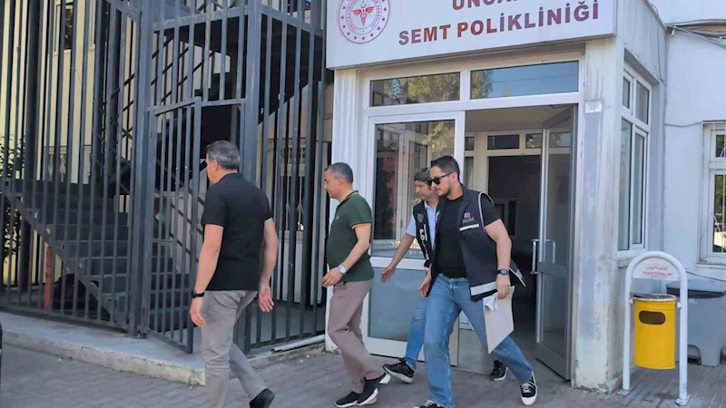 Manavgat Belediye Başkanı Kara, emniyete götürüldü
