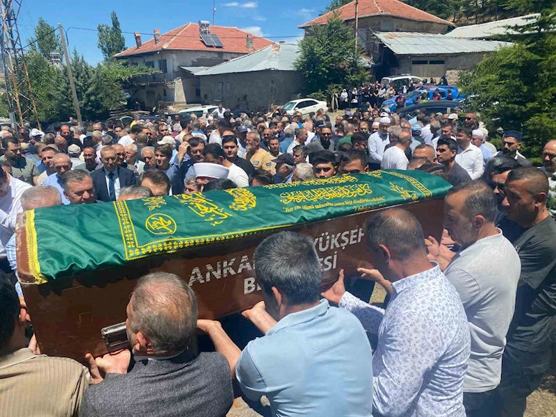 Ankara’da 15 Temmuz şehidinin babası defnedildi
