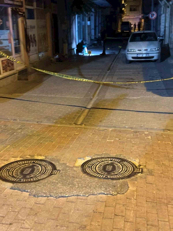 Silahla vurulan 21 yaşındaki genç hayatını kaybetti
