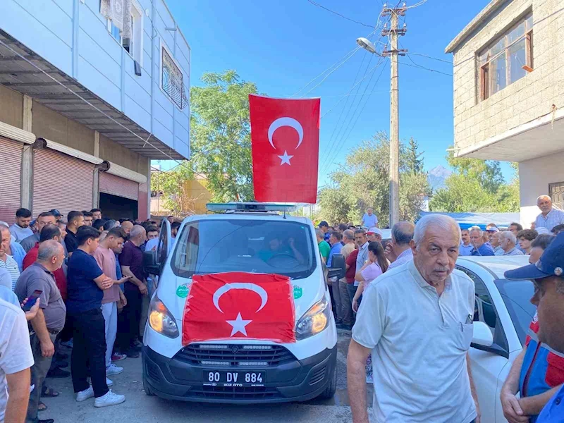 Şehit olan orman personeli Demirel son yolculuğuna uğurlandı
