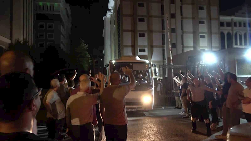 Antalya Büyükşehir Belediyesi’ne yönelik rüşvet ve yolsuzluk soruşturmasında 8 tutuklama

