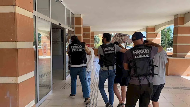 Kastamonu’da uyuşturucu operasyonu: 2 tutuklama

