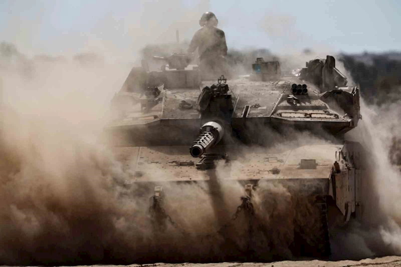 İsrail Gazze Şehri’ne yönelik saldırılarına başladı
