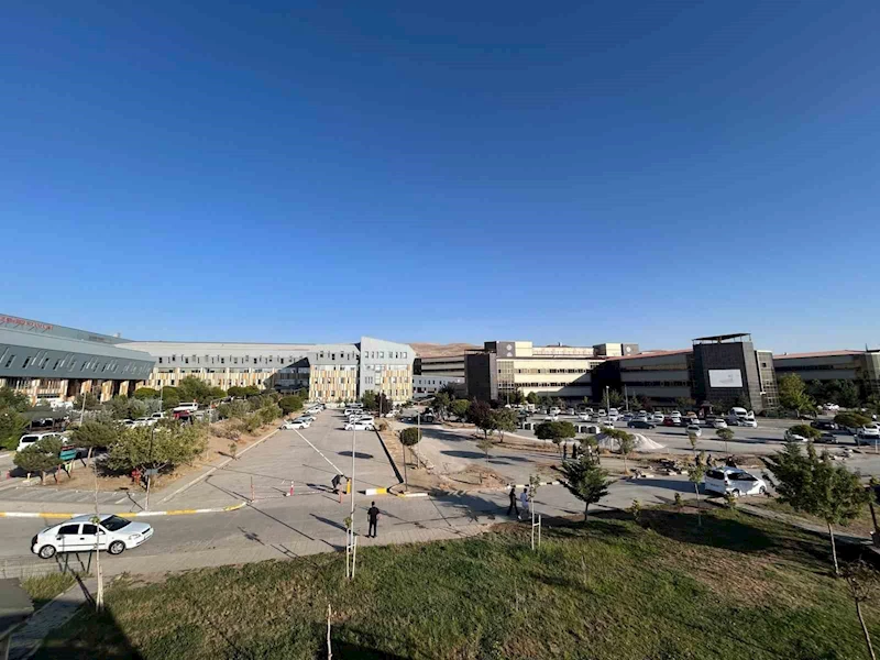 Van Eğitim ve Araştırma Hastanesi daha modern bir görünüme kavuşuyor
