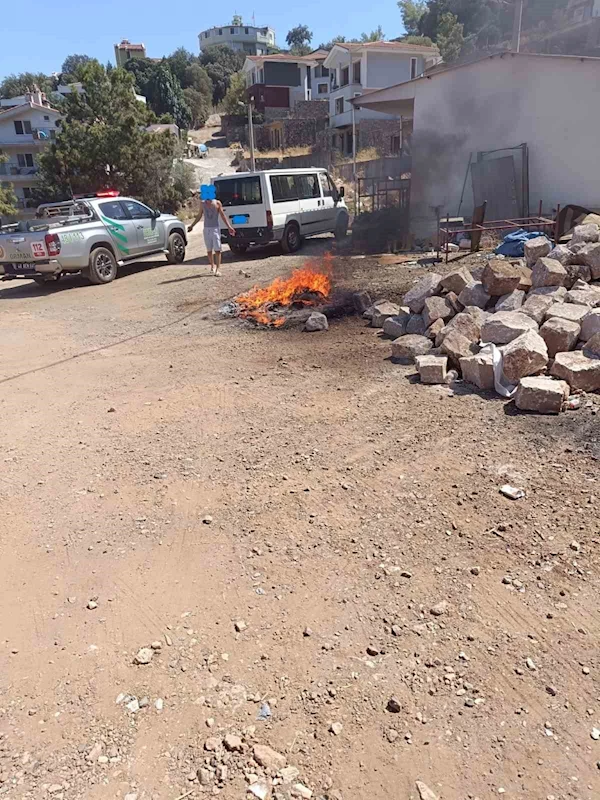 Marmaris’te ormana yakın alanda temizlik ateşi yakan şahıs gözaltına alındı
