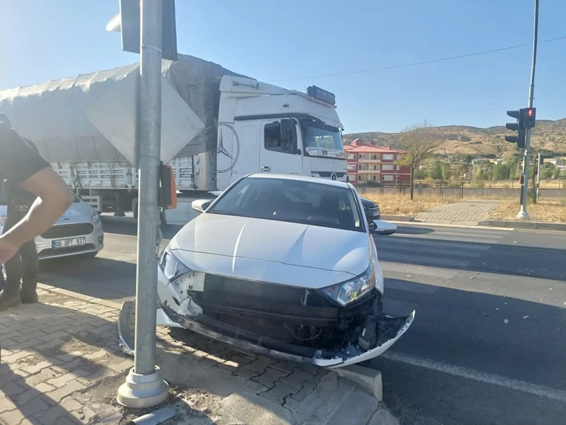 Bingöl’de trafik kazası: 1 yaralı
