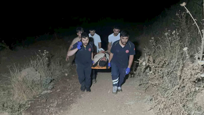 Motosiklet uçurumdan yuvarlandı: 1 Ağır yaralı
